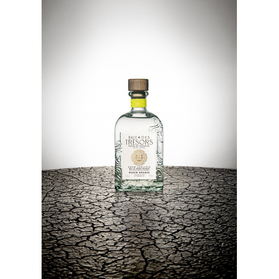 Rhum Blanc Agricole Pure Canne "Plein Soleil" - La Baie des Trésors